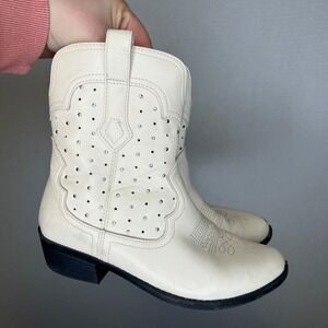 Art Class Kids White Rhinestone Perforated Western Cowboy Boots Size 4